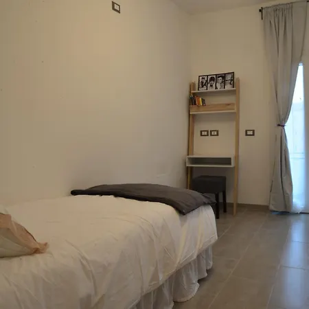 Le Stanze Di Lavi Pensjonat