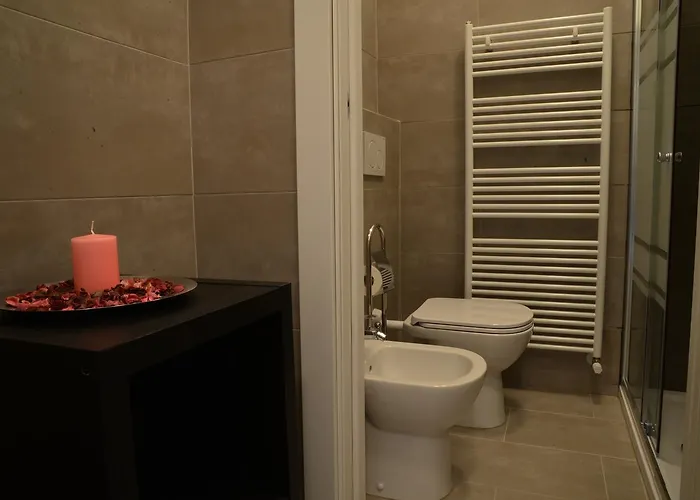 Le Stanze Di Lavi Penzion Ferrara